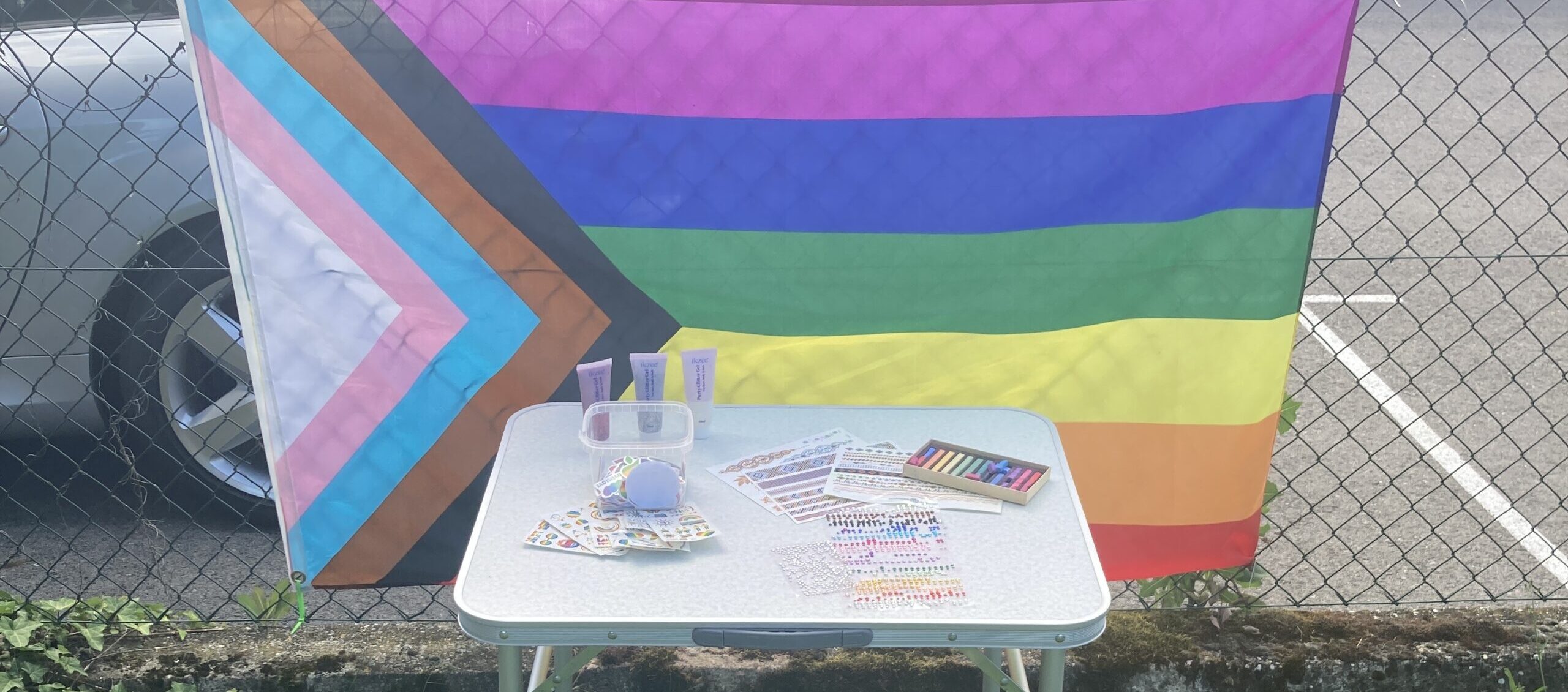 Pride Café im Gemma!-Garten